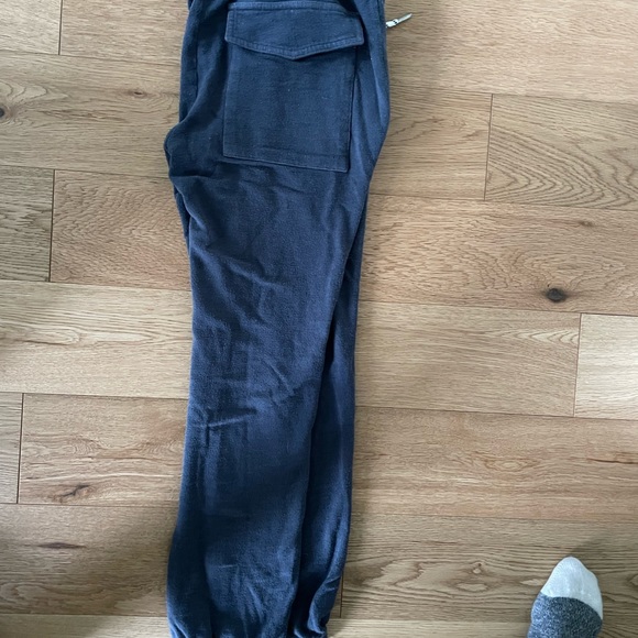 Monrow sweatpants - Picture 8 of 8